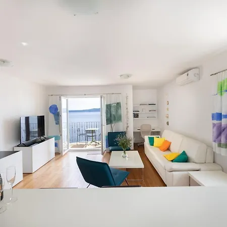 Seaview Pebble Апартаменты *